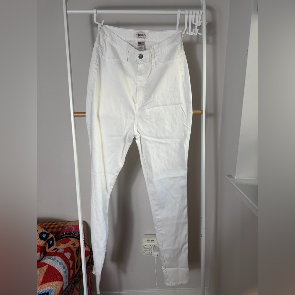 Vibrant White Denim